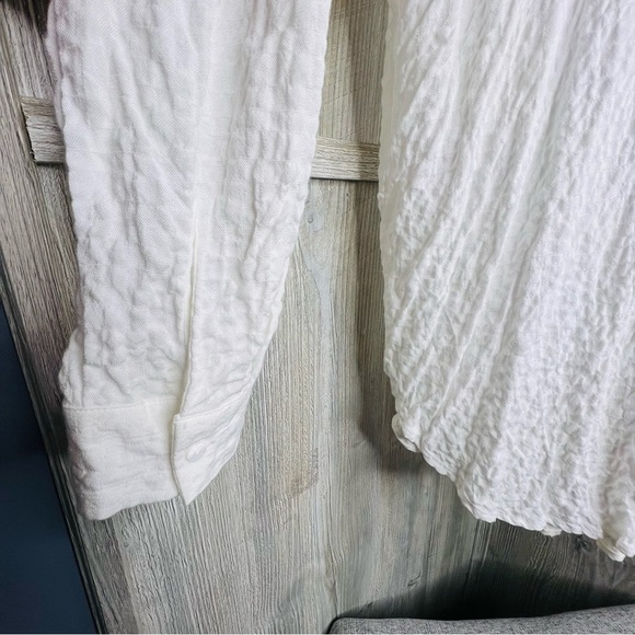 Jane + Delancey White Textured Long Sleeve Blouse - Picture 3 of 7